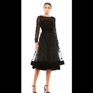 NWT Mac Duggal EMBELLISHED LONG SLEEVE MSRP $498, Sz 14